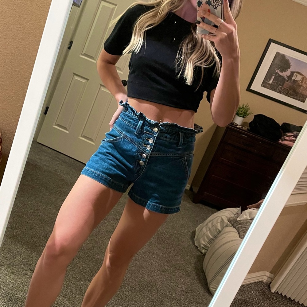 High waisted button up jean shorts.